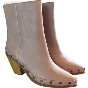 Natural Leather Studded Boots 7.5 Western Line Dancing NWB $158 Band of Gypsies